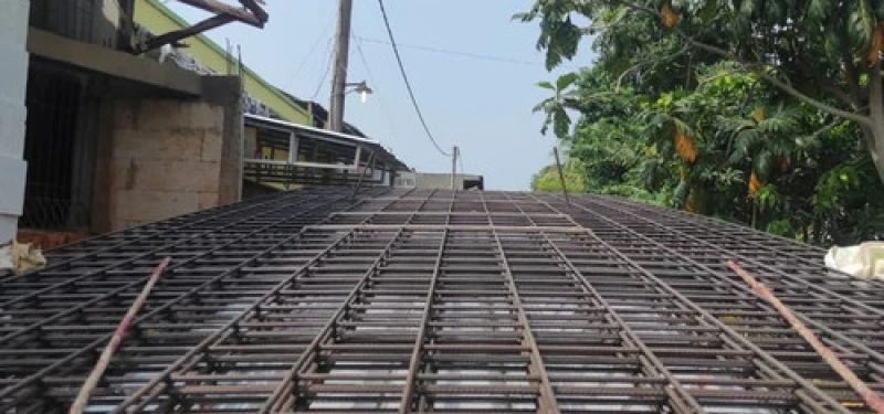 Manfaat Penggunaan Besi Wiremesh dalam Pengecoran Beton